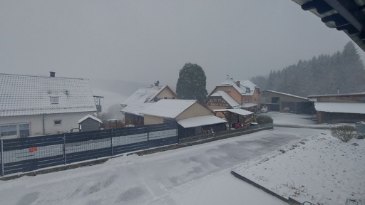 Verschneite Dorflandschaft